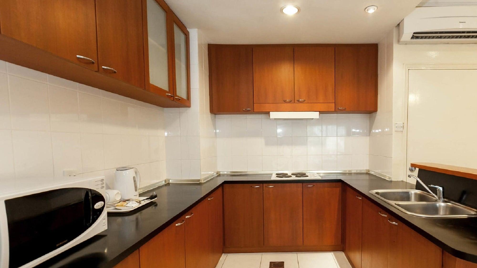 Stayinn Gateway Hotel Apartment Kuching Extérieur photo